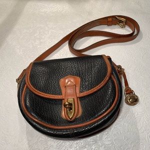 Dooney and Bourke purse